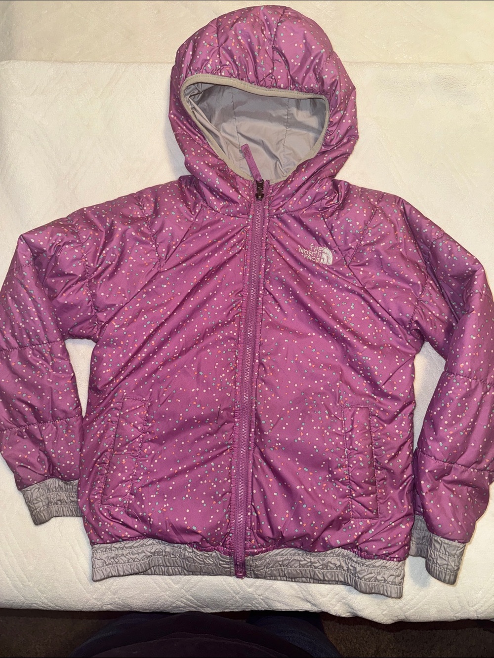 The North Face Girls' Reversible purple Hooded Insulated Jacket with White Speck